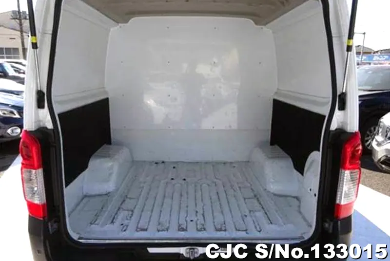 2019 Nissan / Caravan Stock No. 133015