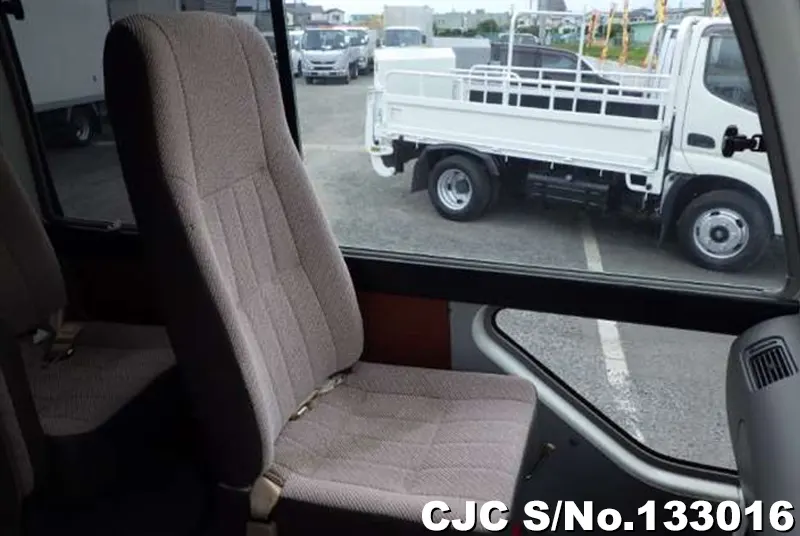 2009 Hino / Liesse Stock No. 133016