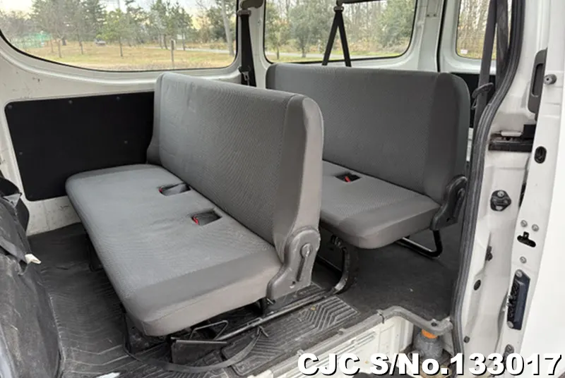 2015 Nissan / Caravan Stock No. 133017