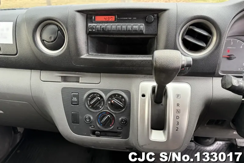 2015 Nissan / Caravan Stock No. 133017