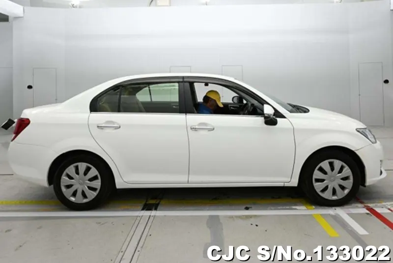 2014 Toyota / Corolla Axio Stock No. 133022