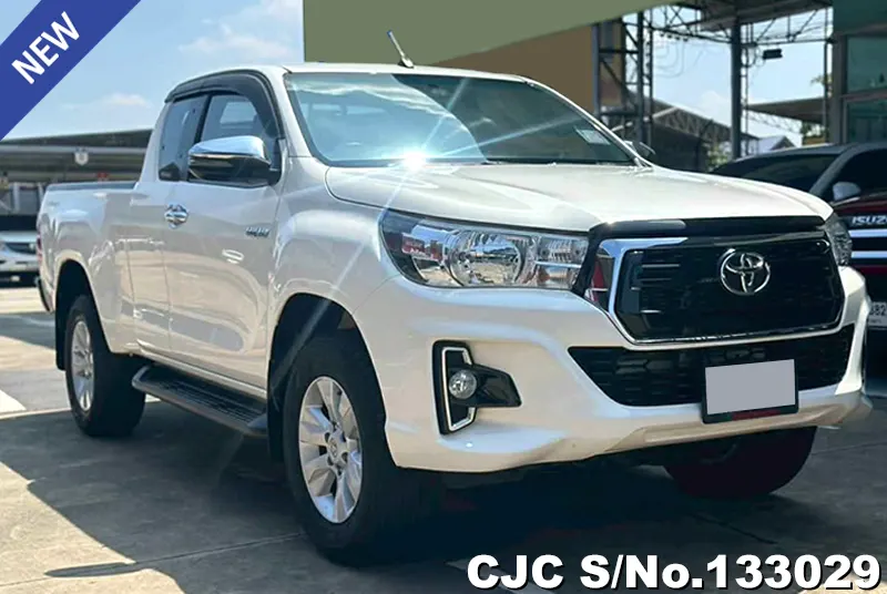 2017 Toyota / Hilux / Revo Stock No. 133029