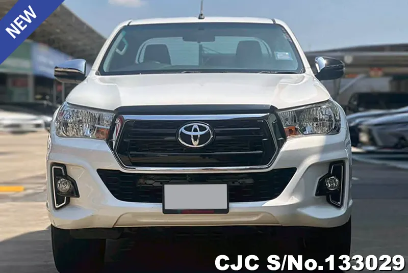 2017 Toyota / Hilux / Revo Stock No. 133029