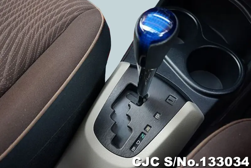 2012 Toyota / Aqua Stock No. 133034