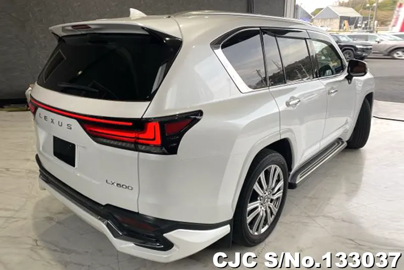 2022 Lexus / LX 600 Stock No. 133037