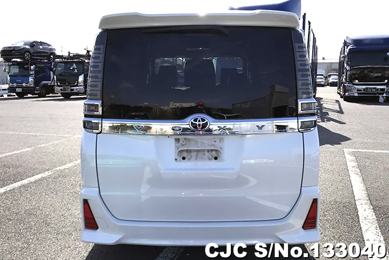 2018 Toyota / Voxy Stock No. 133040