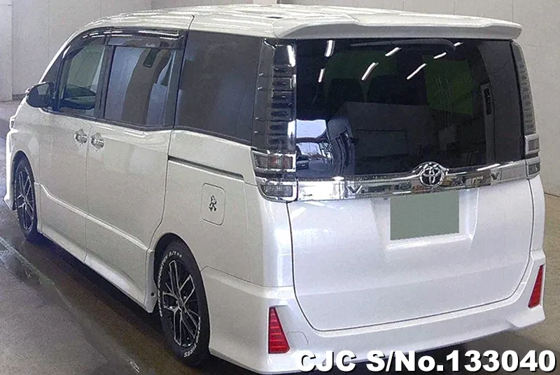 2018 Toyota / Voxy Stock No. 133040