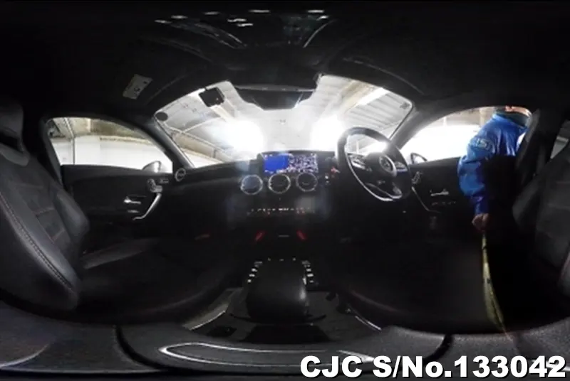 2021 Mercedes Benz / CLA Class Stock No. 133042