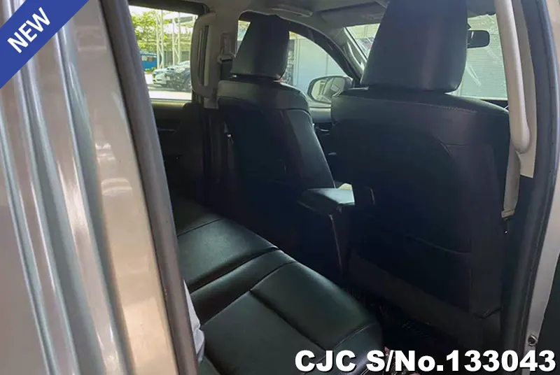2020 Toyota / Hilux / Revo Stock No. 133043