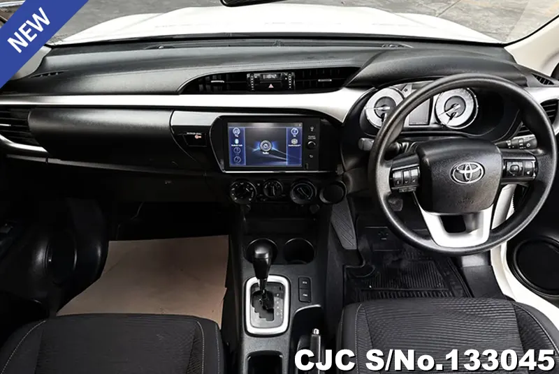 2022 Toyota / Hilux / Revo Stock No. 133045