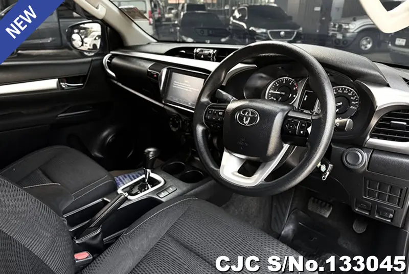 2022 Toyota / Hilux / Revo Stock No. 133045