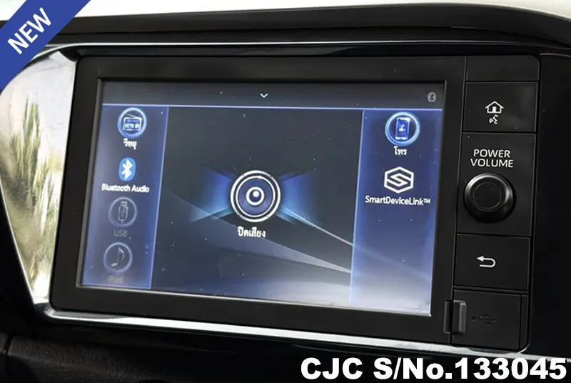 2022 Toyota / Hilux / Revo Stock No. 133045