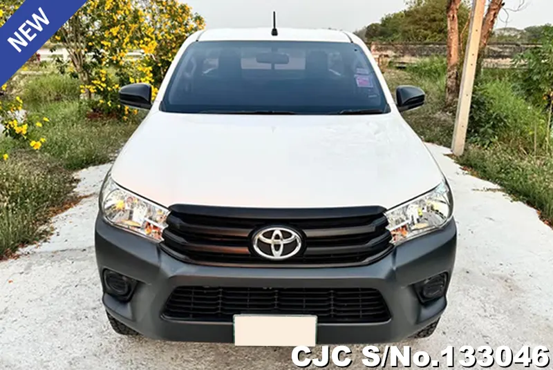 2017 Toyota / Hilux / Revo Stock No. 133046