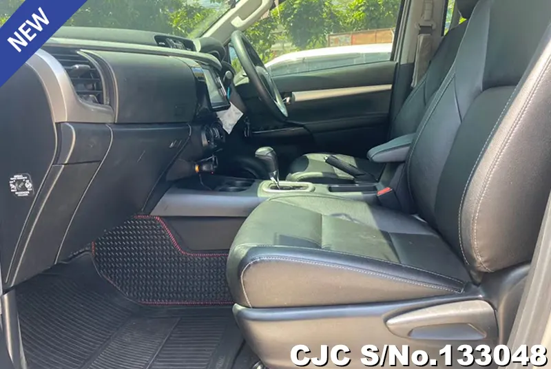 2020 Toyota / Hilux / Revo Stock No. 133048