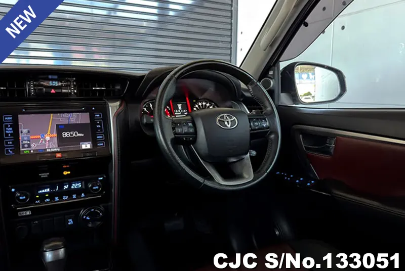 2019 Toyota / Fortuner Stock No. 133051