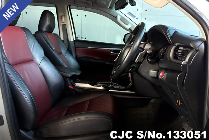 2019 Toyota / Fortuner Stock No. 133051