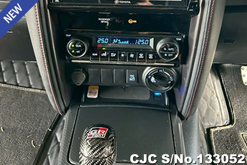 2021 Toyota / Fortuner Stock No. 133052