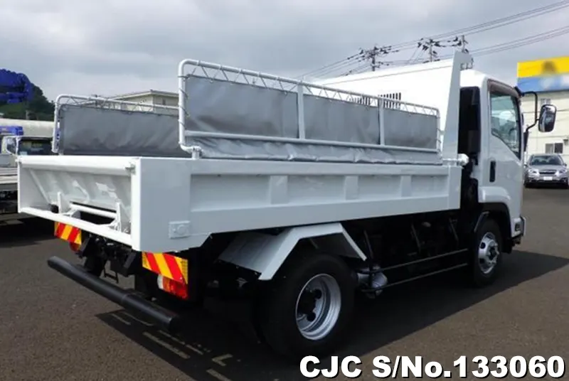 2012 Isuzu / Forward Stock No. 133060