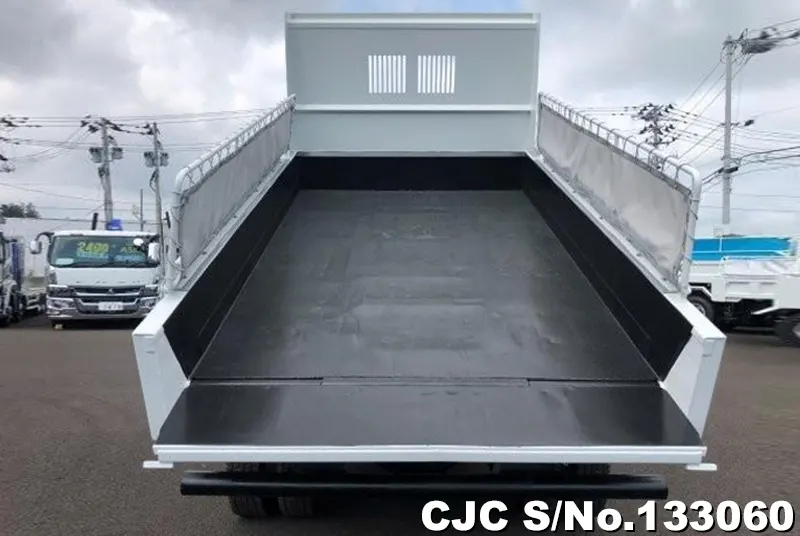 2012 Isuzu / Forward Stock No. 133060