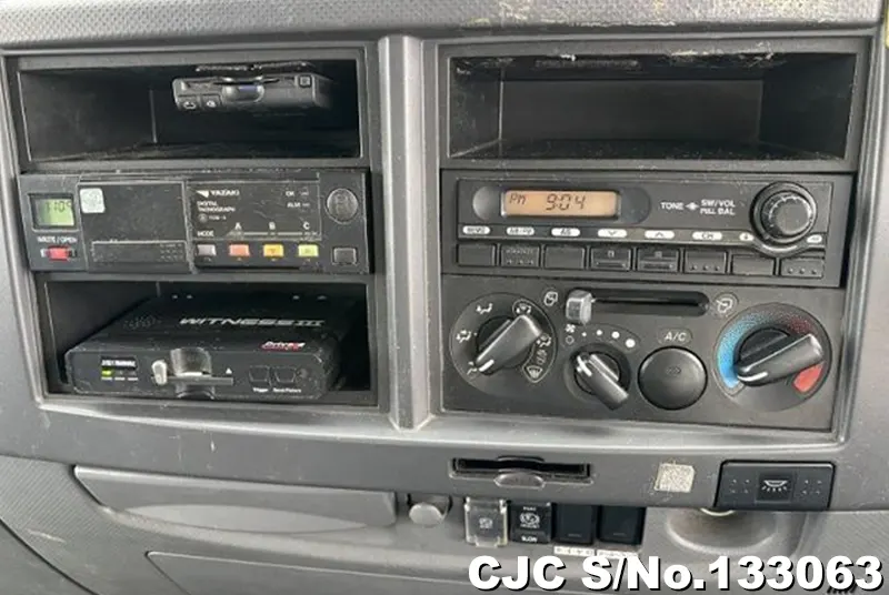 2014 Isuzu / Forward Stock No. 133063