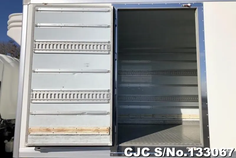 2015 Isuzu / Forward Stock No. 133067