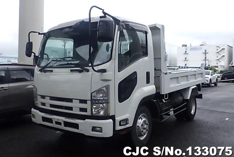2014 Isuzu / Forward Stock No. 133075
