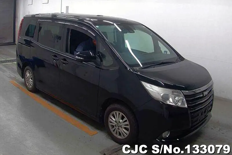 2016 Toyota / Noah Stock No. 133079
