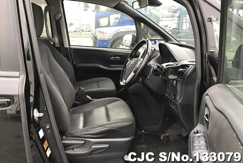 2016 Toyota / Noah Stock No. 133079