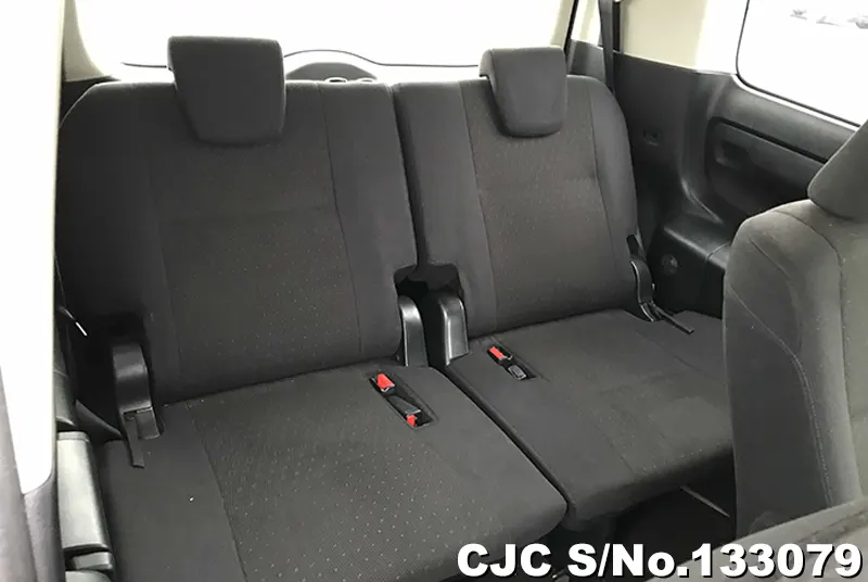 2016 Toyota / Noah Stock No. 133079