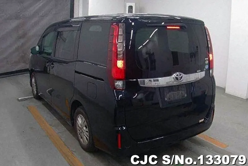 2016 Toyota / Noah Stock No. 133079