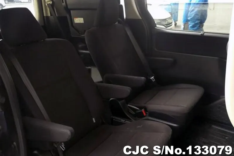 2016 Toyota / Noah Stock No. 133079