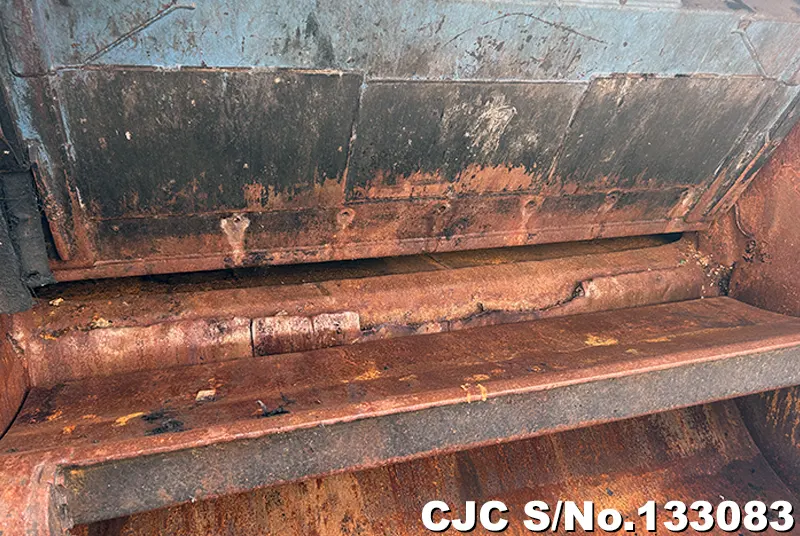 2013 Isuzu / Elf Stock No. 133083