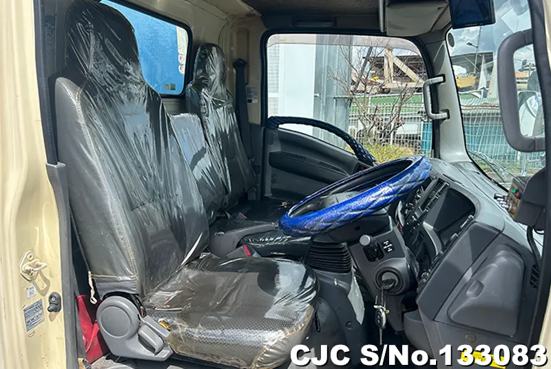 2013 Isuzu / Elf Stock No. 133083