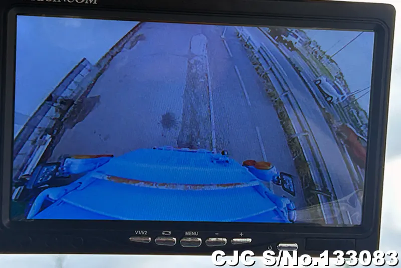 2013 Isuzu / Elf Stock No. 133083