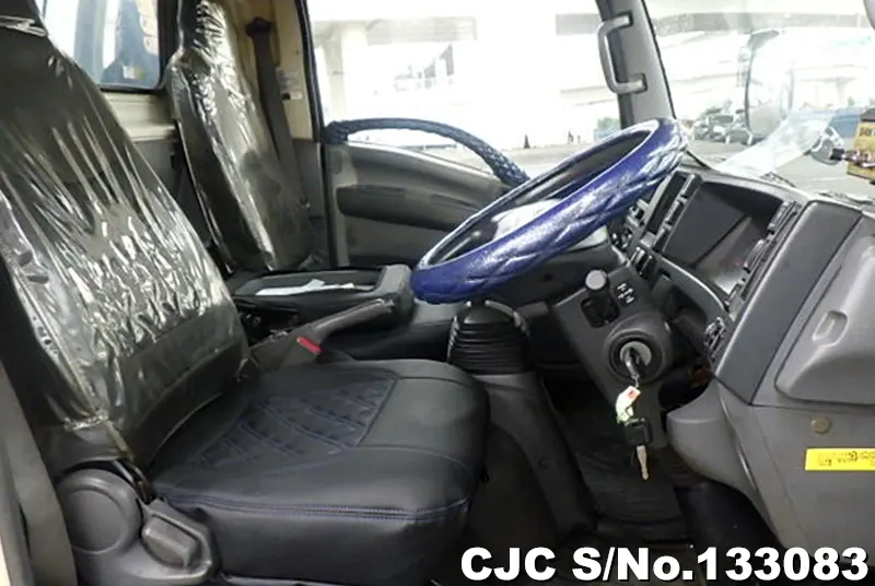 2013 Isuzu / Elf Stock No. 133083