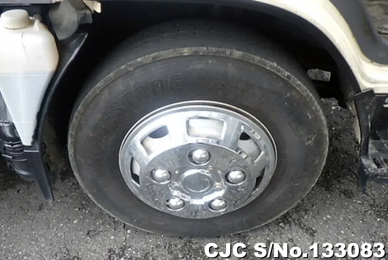 2013 Isuzu / Elf Stock No. 133083
