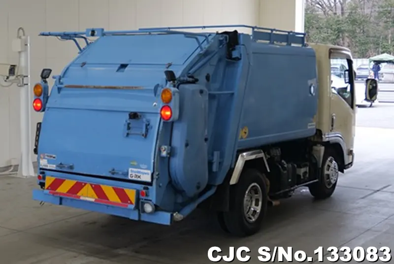 2013 Isuzu / Elf Stock No. 133083