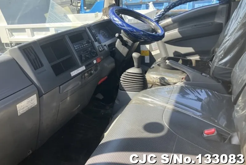 2013 Isuzu / Elf Stock No. 133083