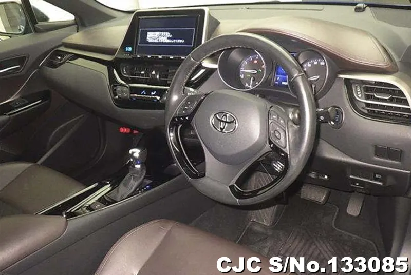 2017 Toyota / C-HR Stock No. 133085