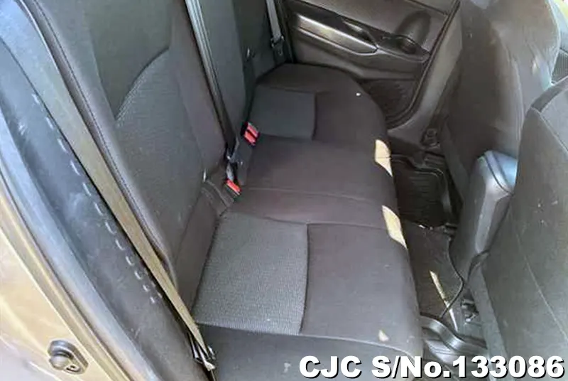 2017 Toyota / C-HR Stock No. 133086