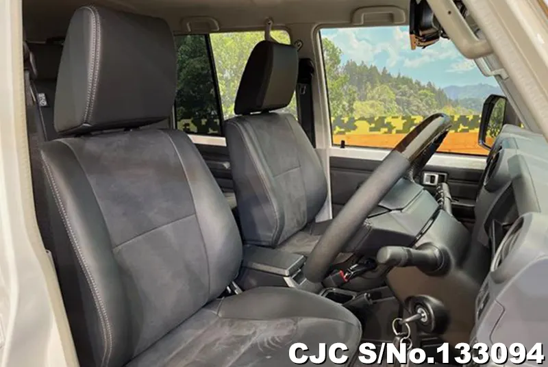 2025 Toyota / Land Cruiser Stock No. 133094