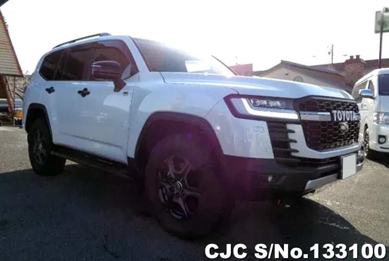 Toyota / Land Cruiser 2025