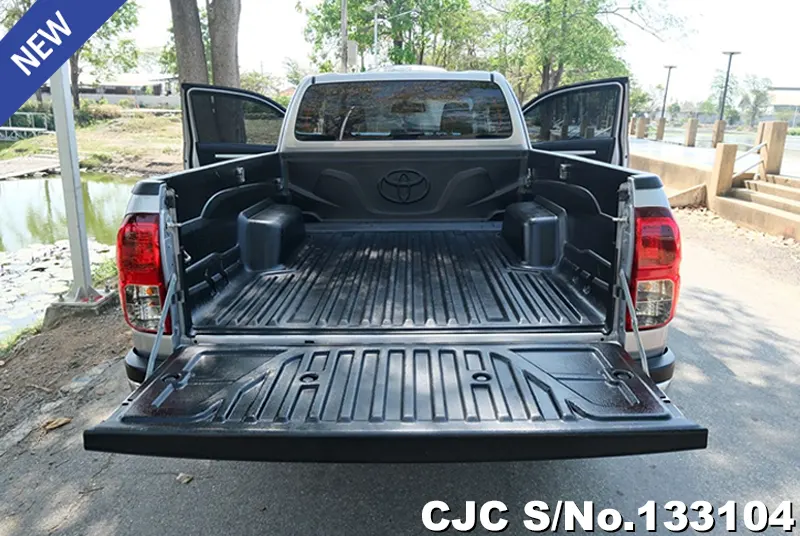2018 Toyota / Hilux / Revo Stock No. 133104