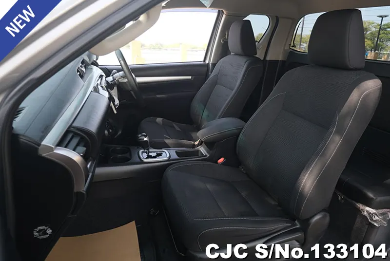 2018 Toyota / Hilux / Revo Stock No. 133104