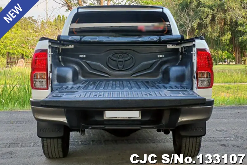 2018 Toyota / Hilux / Revo Rocco Stock No. 133107