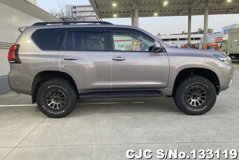 2022 Toyota / Land Cruiser Prado Stock No. 133119