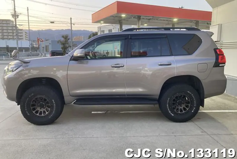 2022 Toyota / Land Cruiser Prado Stock No. 133119