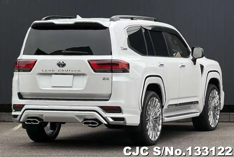 2021 Toyota / Land Cruiser Stock No. 133122