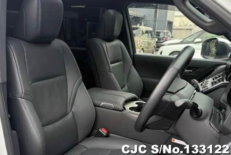 2021 Toyota / Land Cruiser Stock No. 133122