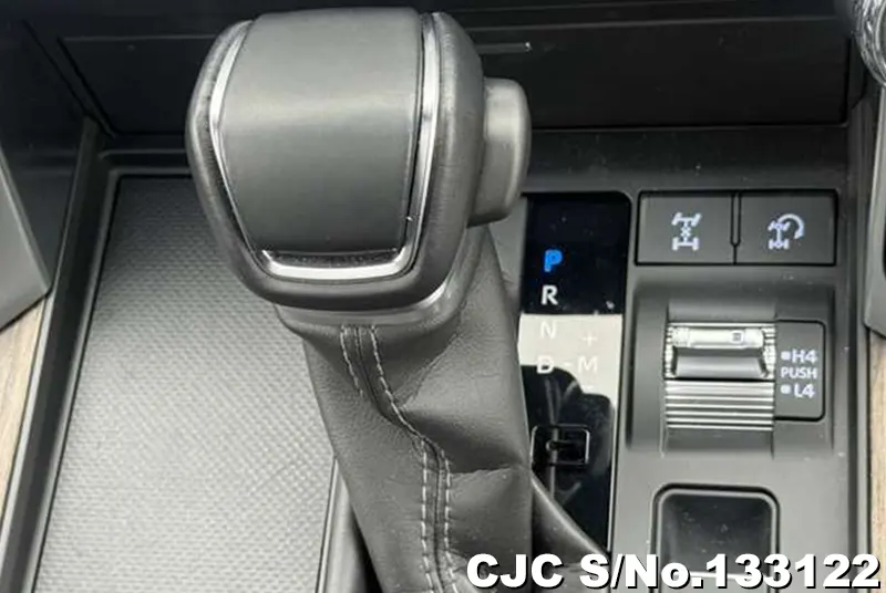 2021 Toyota / Land Cruiser Stock No. 133122